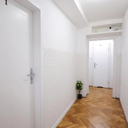 Hostel Clicktheflat Muranów *