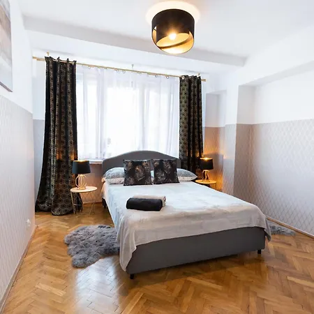 Clicktheflat Muranów