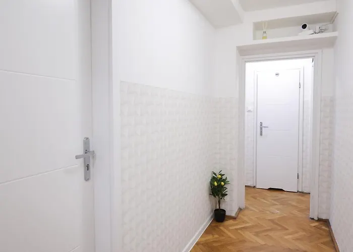 Hostel Clicktheflat Muranów *